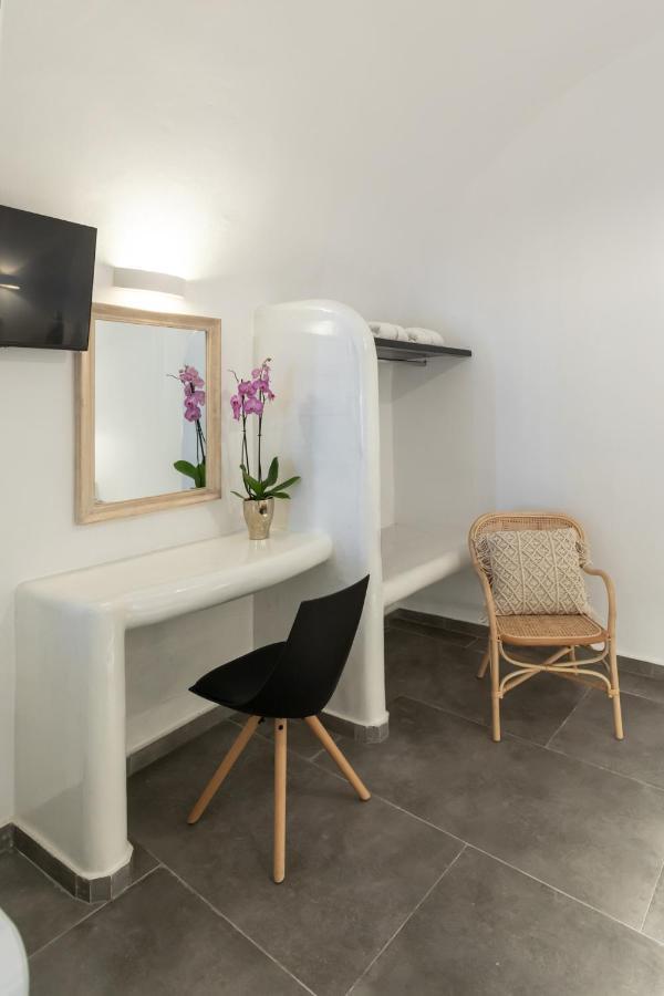 Doukas Caldera Suites Φηρά Εξωτερικό φωτογραφία