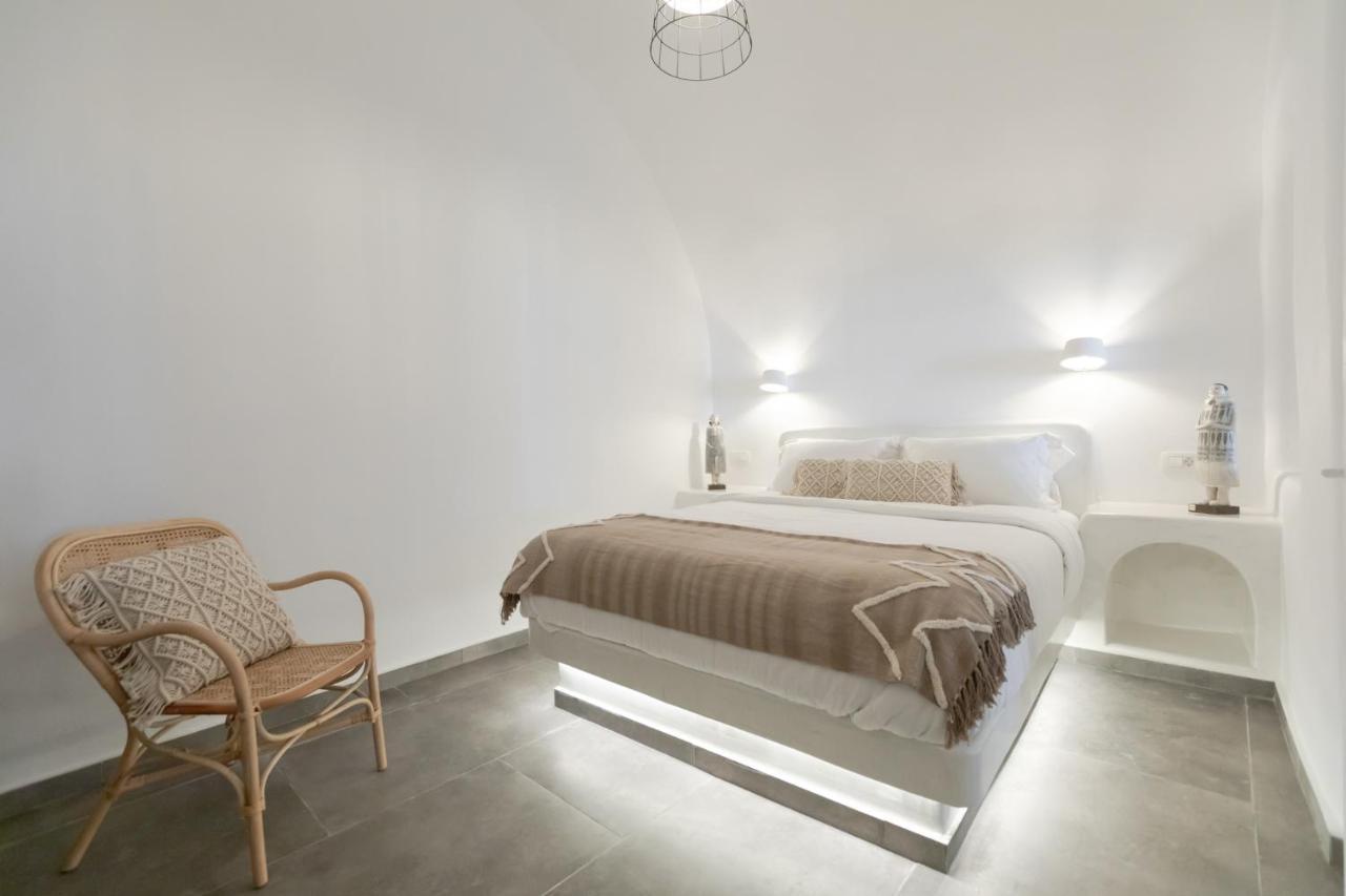 Doukas Caldera Suites Φηρά Εξωτερικό φωτογραφία