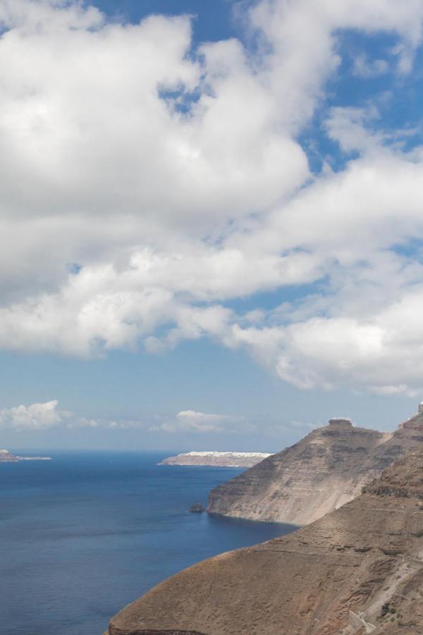 Doukas Caldera Suites Φηρά Εξωτερικό φωτογραφία
